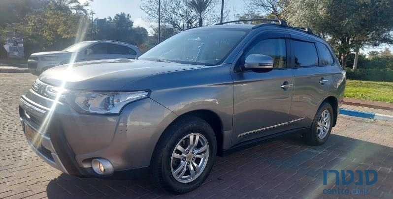 2014' Mitsubishi Outlander מיצובישי אאוטלנדר photo #1