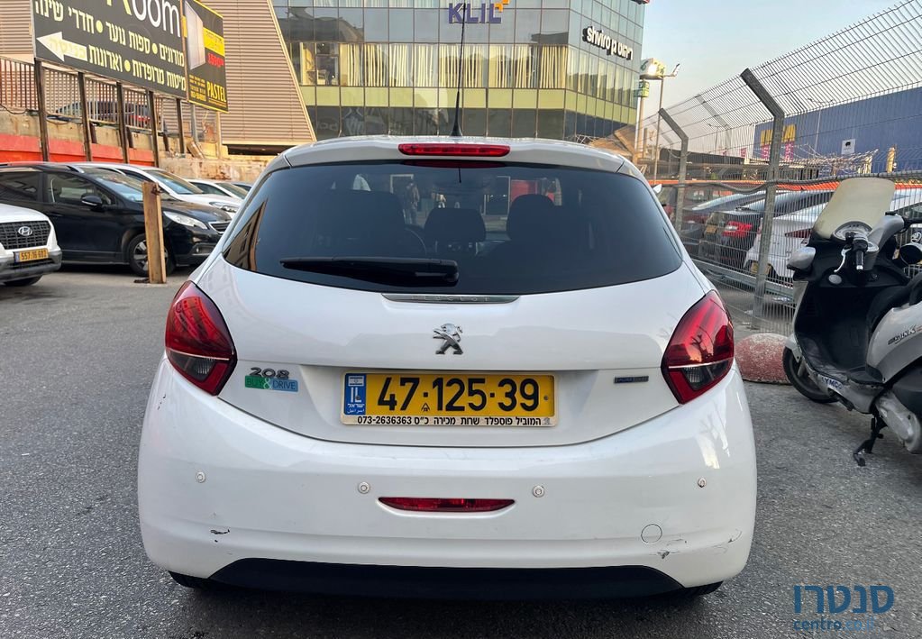 2016' Peugeot 208 פיג'ו photo #5