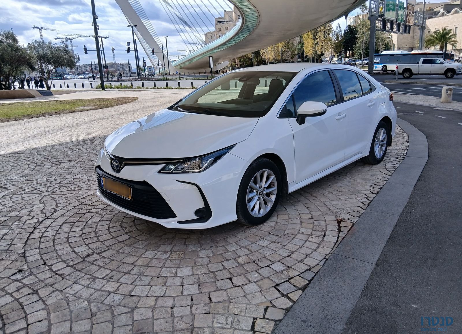 2022' Toyota Corolla טויוטה קורולה photo #1