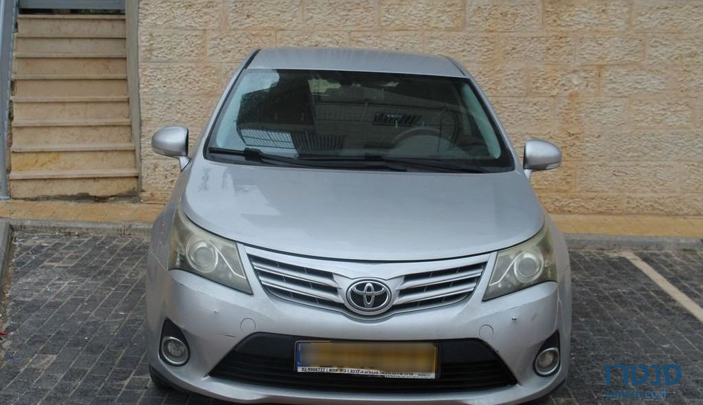 2013' Toyota Avensis טויוטה אוונסיס photo #4