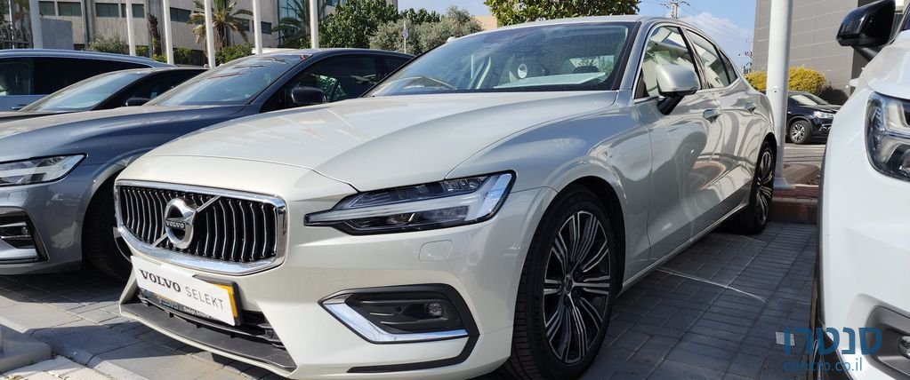 2020' Volvo S60 וולוו photo #2
