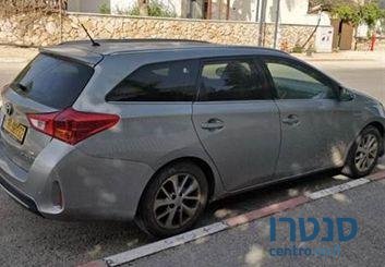 2015' Toyota Auris טויוטה אוריס photo #1