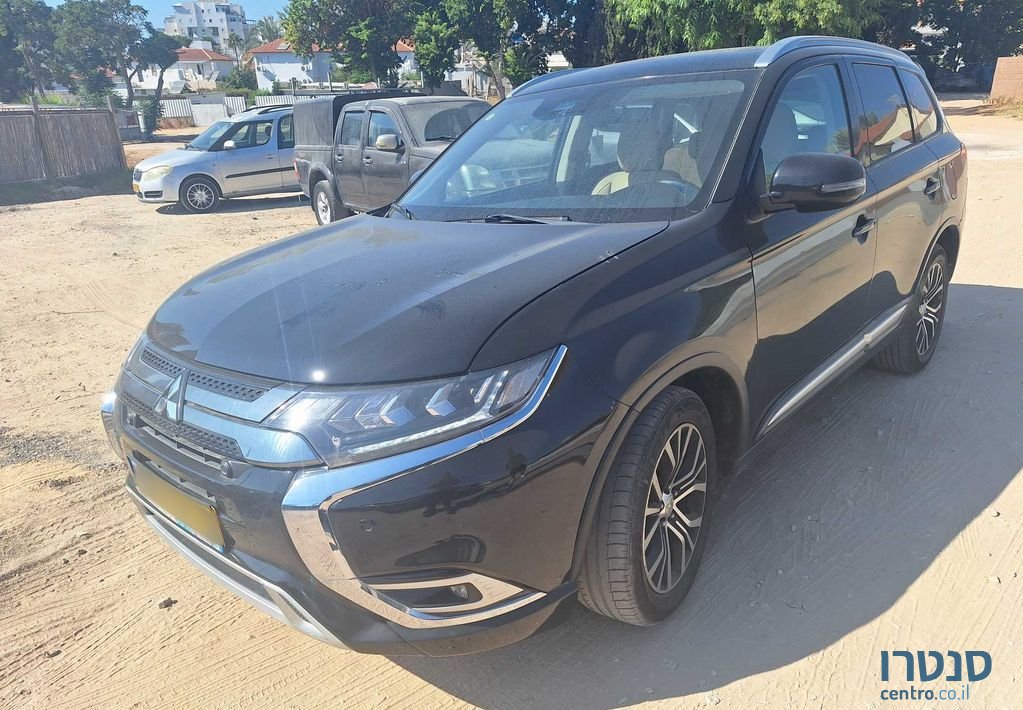 2018' Mitsubishi Outlander מיצובישי אאוטלנדר photo #1