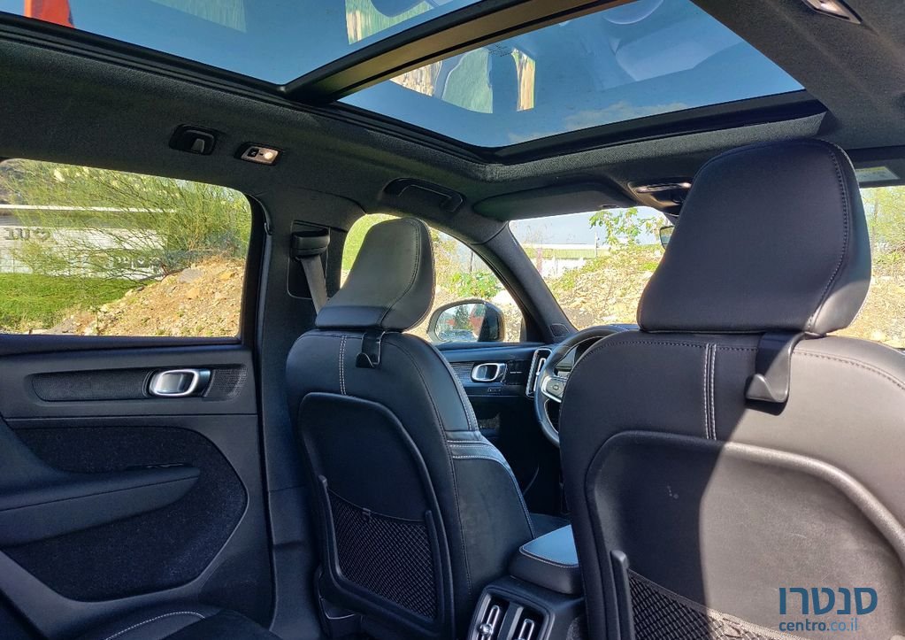 2020' Volvo Xc40 וולוו photo #3
