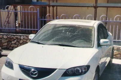 2008' Mazda 3 מאזדה