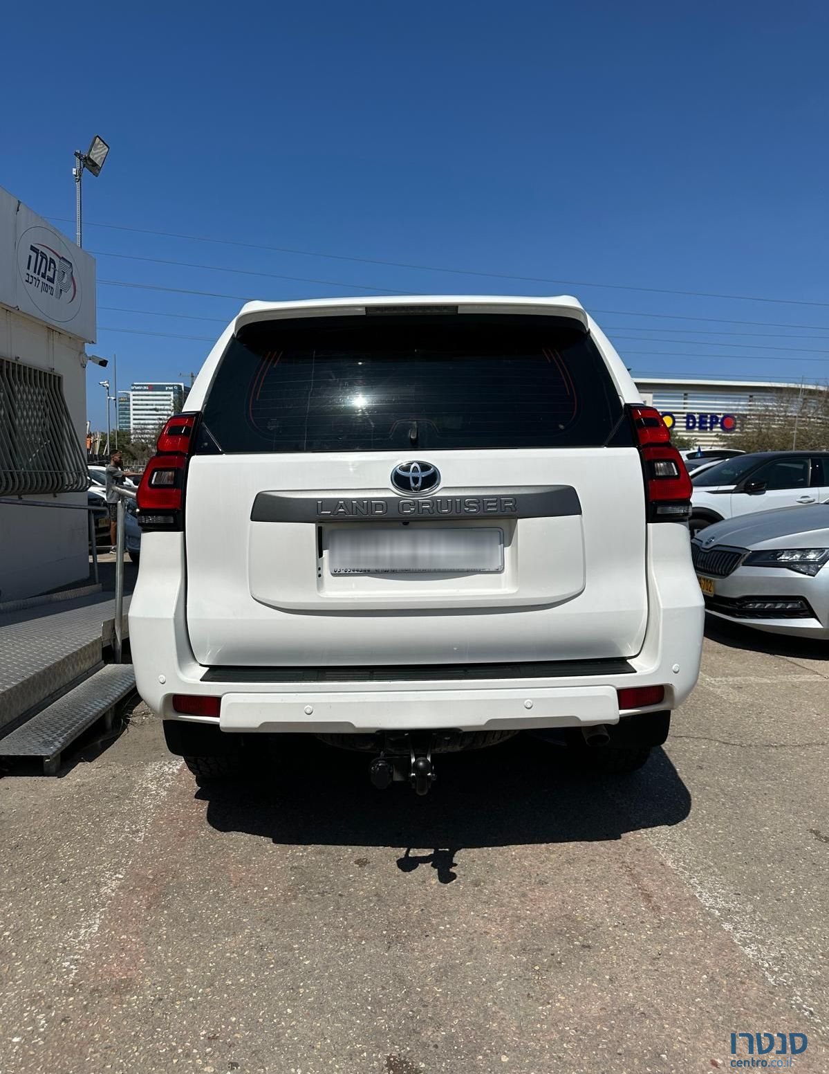 2022' Toyota Land Cruiser טויוטה לנד קרוזר photo #3