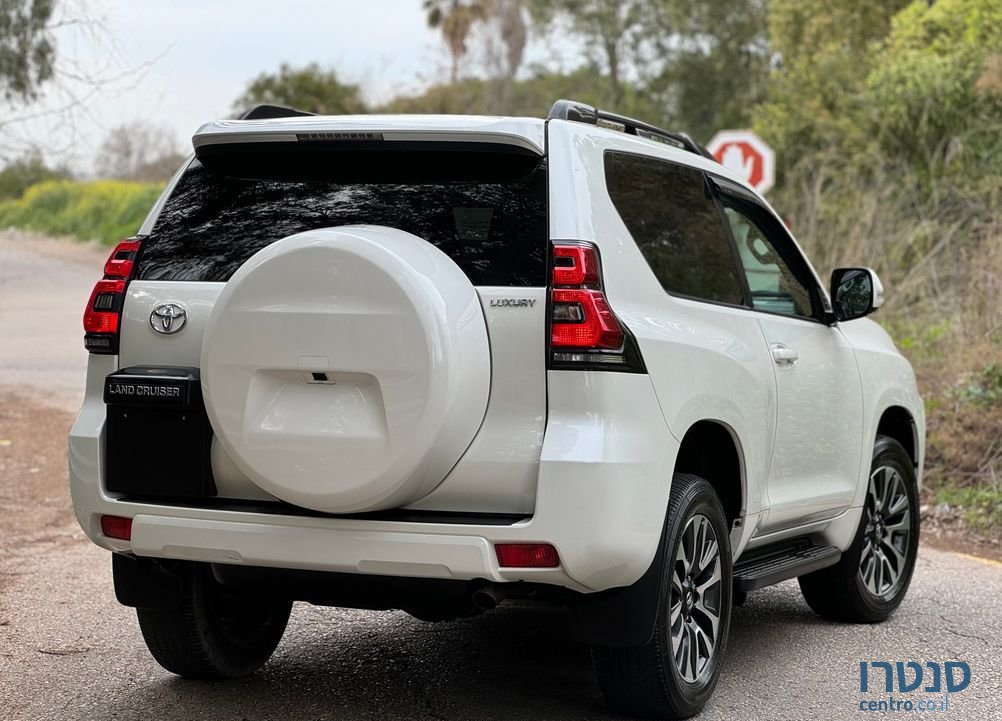2022' Toyota Land Cruiser טויוטה לנד קרוזר photo #3
