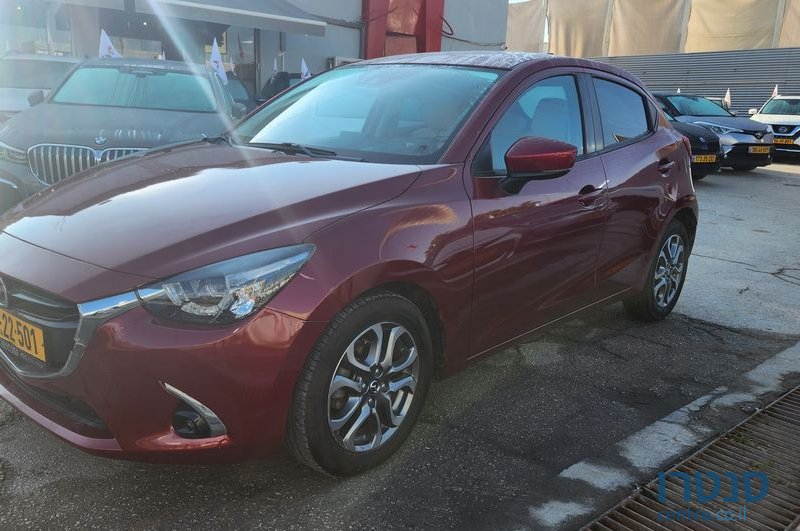 2020' Mazda 2 מאזדה photo #1