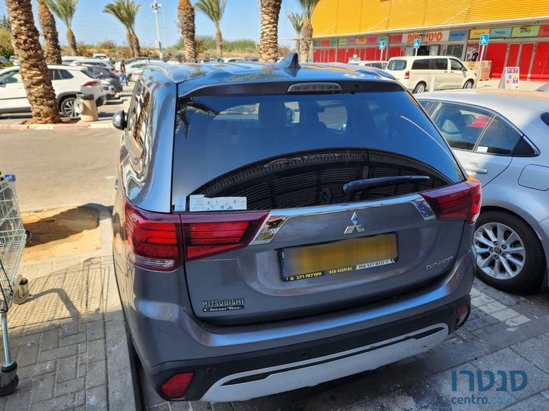 2018' Mitsubishi Outlander מיצובישי אאוטלנדר photo #1