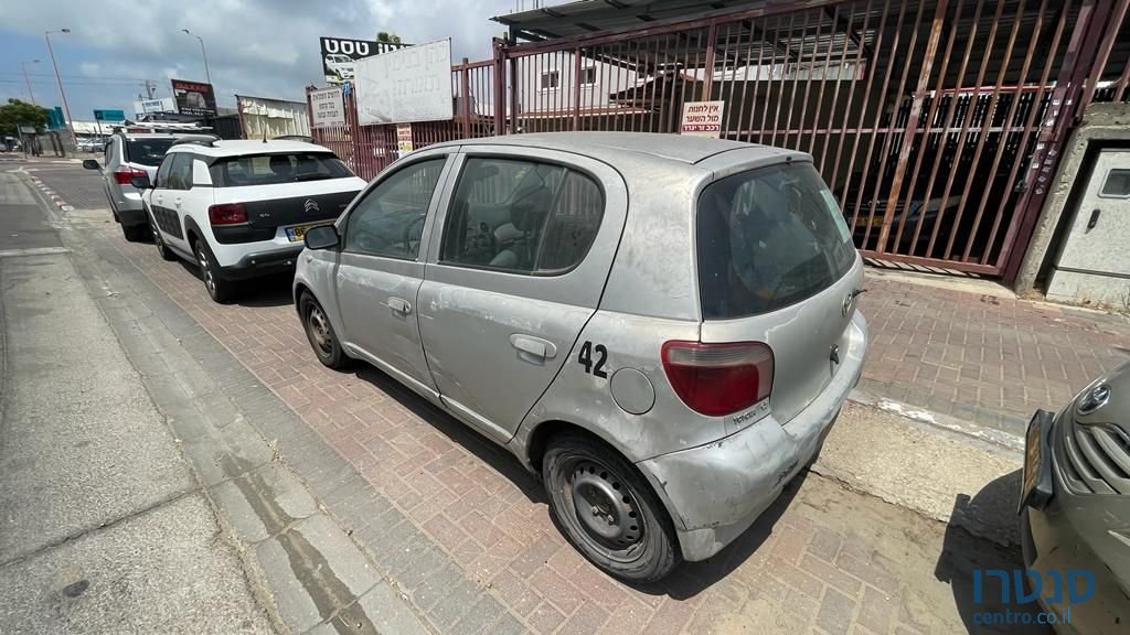 2001' Toyota Yaris טויוטה יאריס photo #4