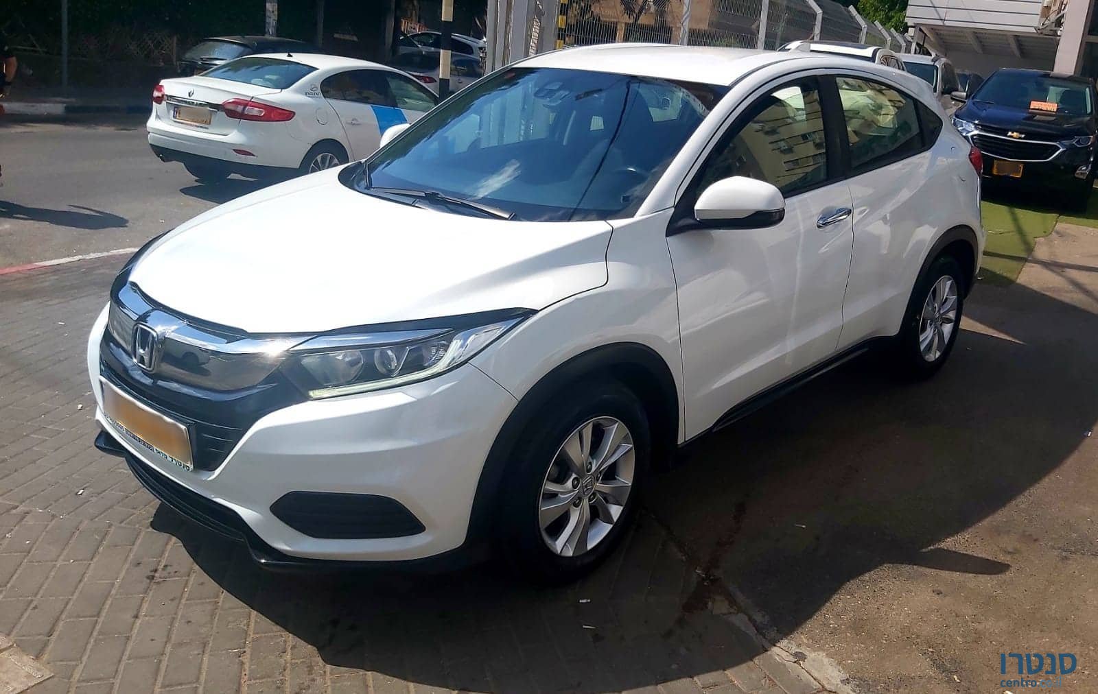 2018' Honda HR-V photo #1