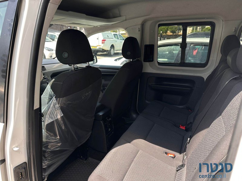 2020' Volkswagen Caddy Maxi photo #6