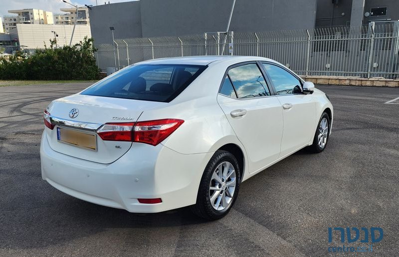 2015' Toyota Corolla טויוטה קורולה photo #3