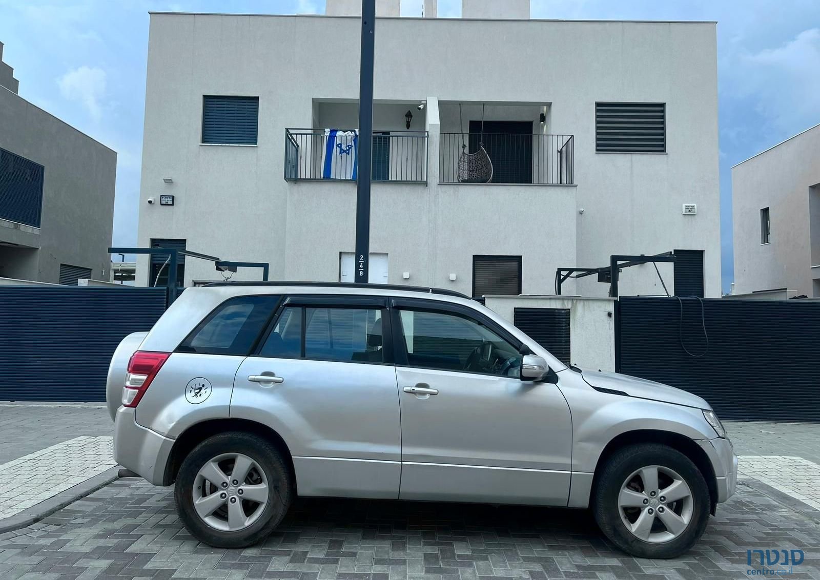 2011' Suzuki Grand Vitara סוזוקי גרנד ויטרה photo #4