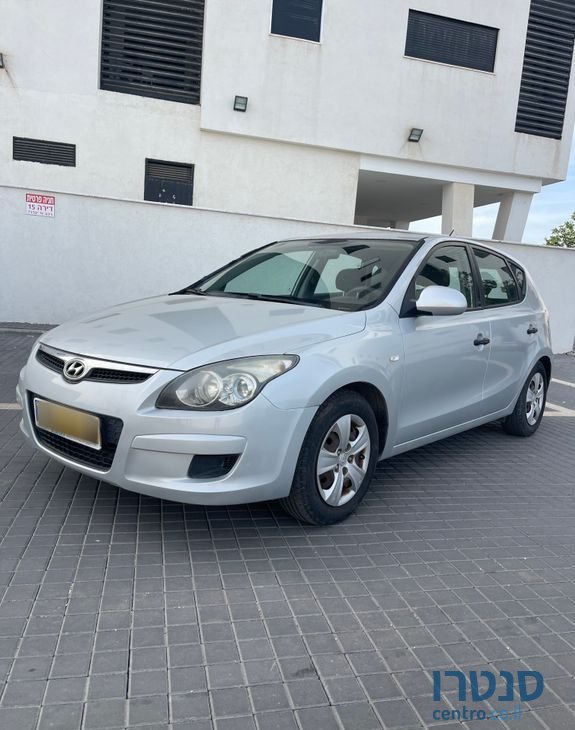 2009' Hyundai i30 יונדאי photo #1
