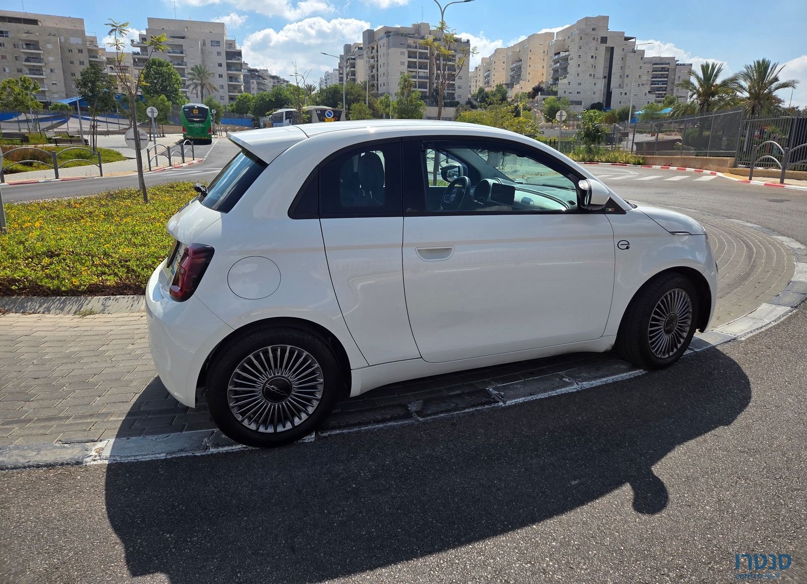 2024' Fiat 500 פיאט photo #5