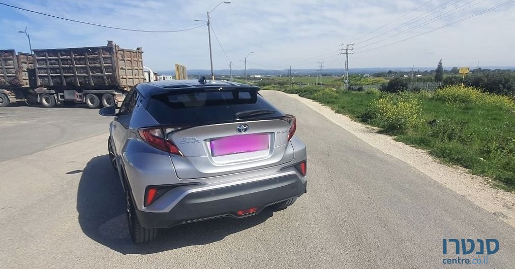 2021' Toyota C-HR טויוטה photo #4