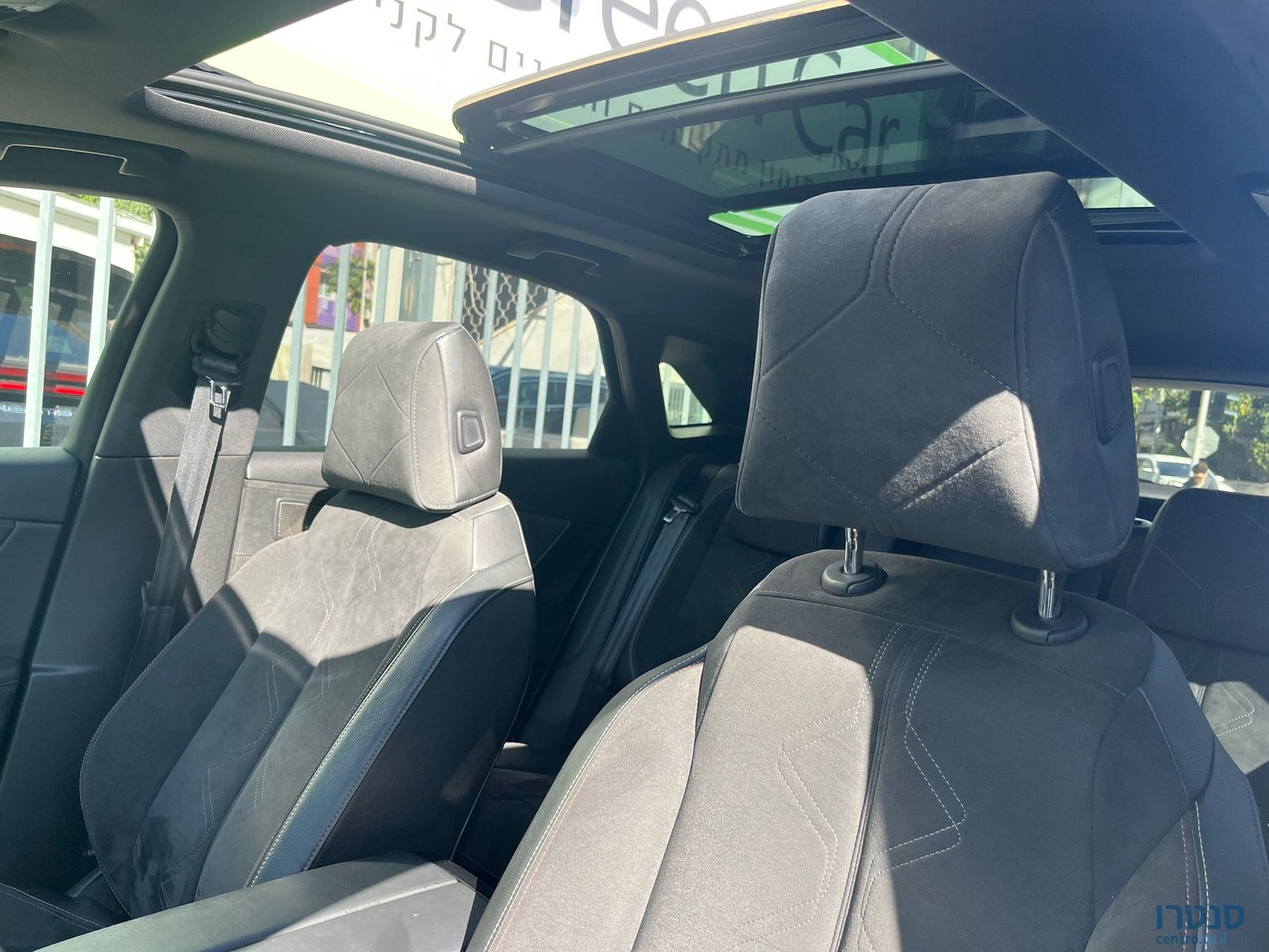 2020' DS Automobiles DS7 photo #4