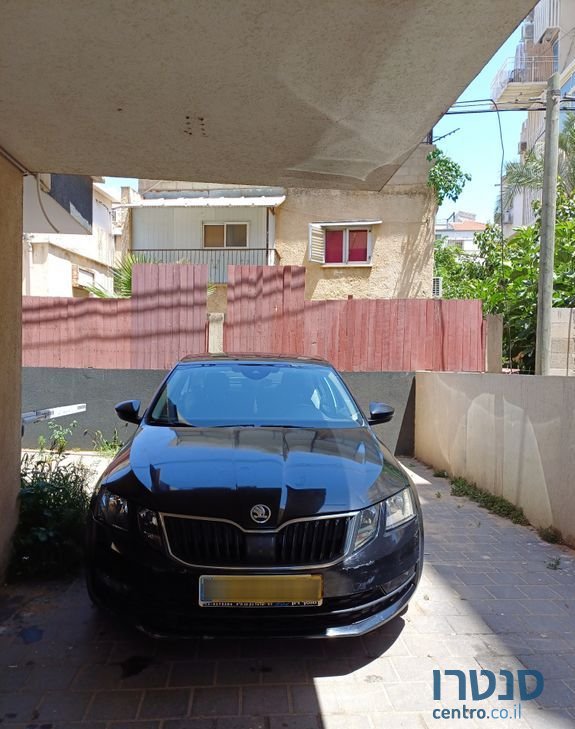 2017' Skoda Octavia סקודה אוקטביה photo #2