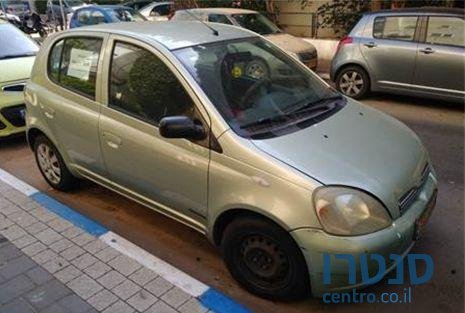 2003' Toyota Yaris לונה ידני photo #1