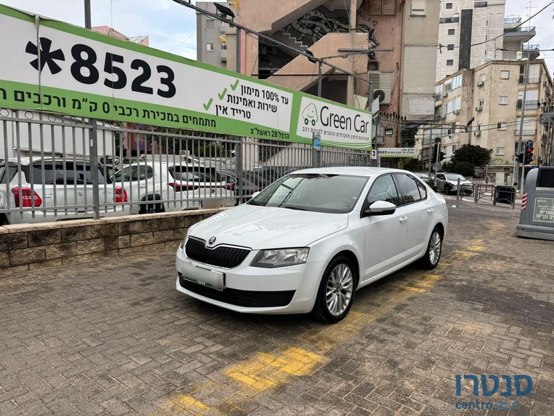 2017' Skoda Octavia photo #2