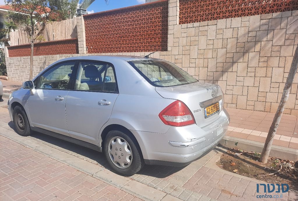2009' Nissan Tiida ניסאן טידה photo #3