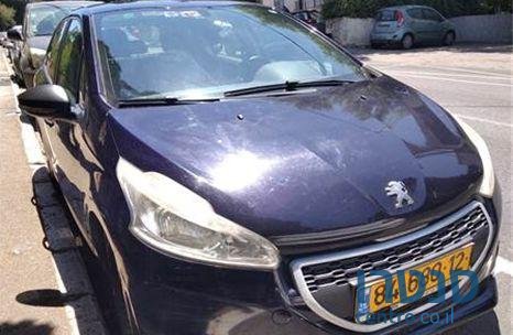 2013' Peugeot 208 פיג'ו photo #4