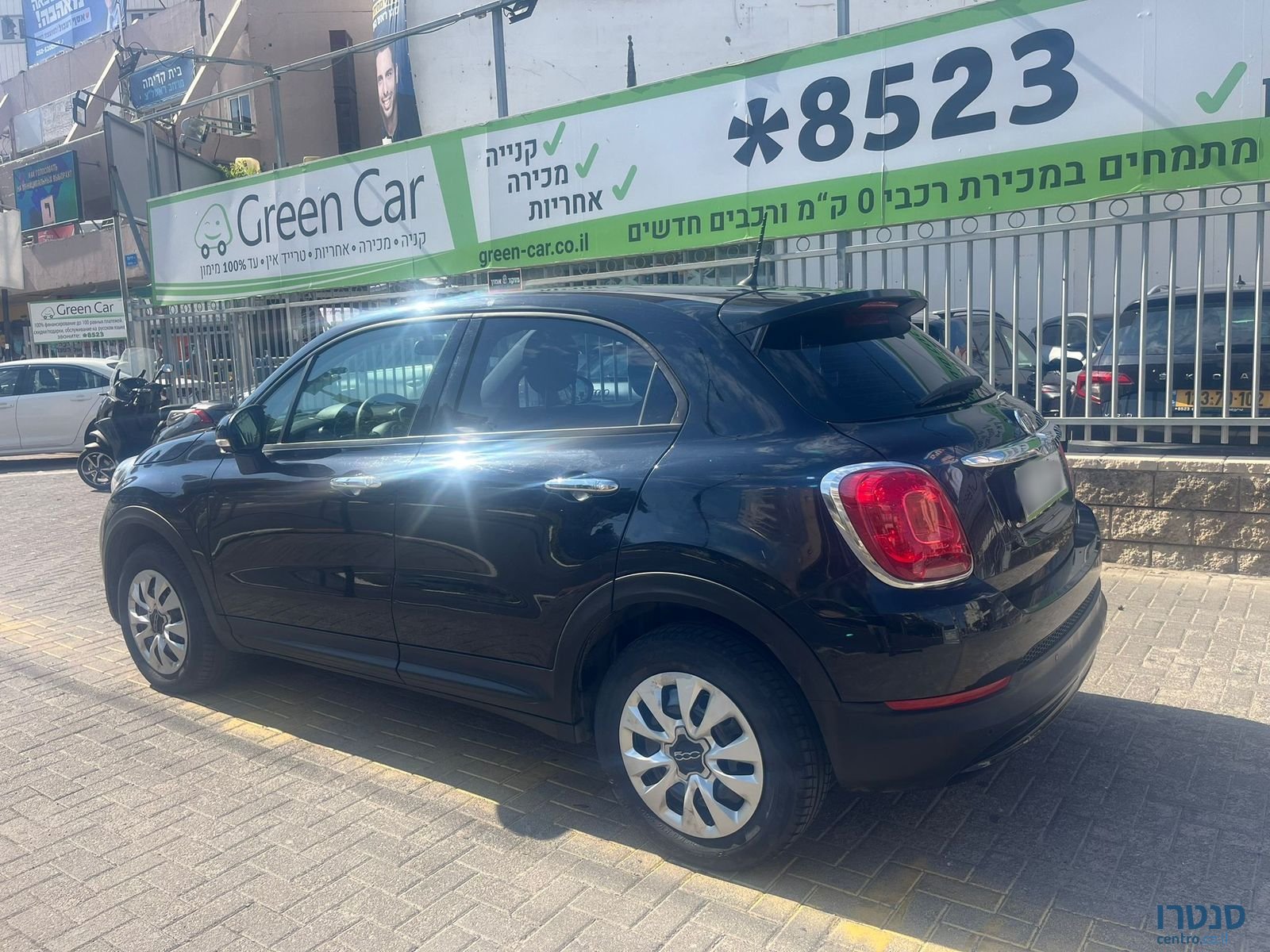 2017' Fiat 500X photo #3