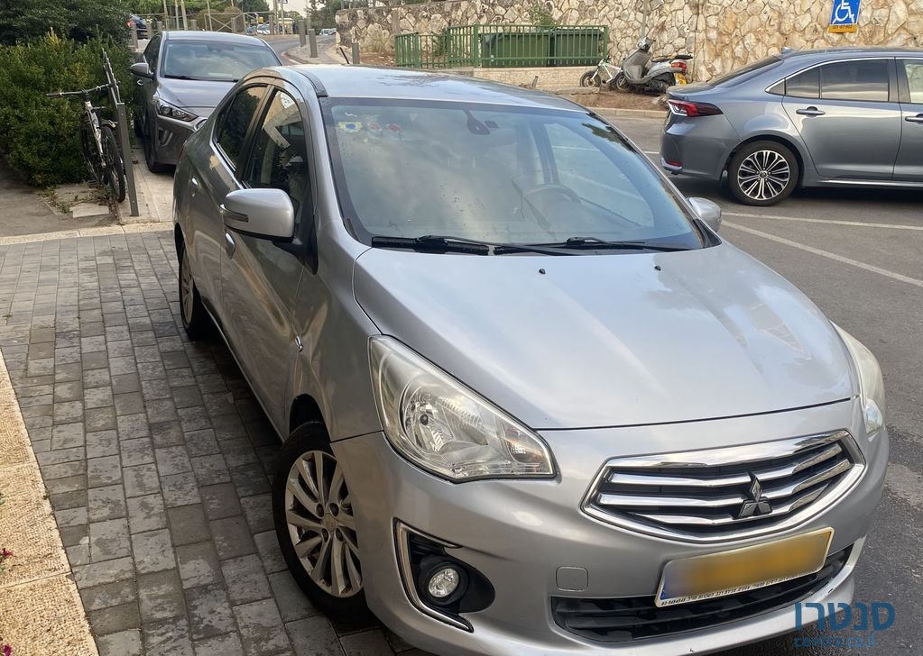 2015' Mitsubishi Attrage מיצובישי אטראז' photo #2