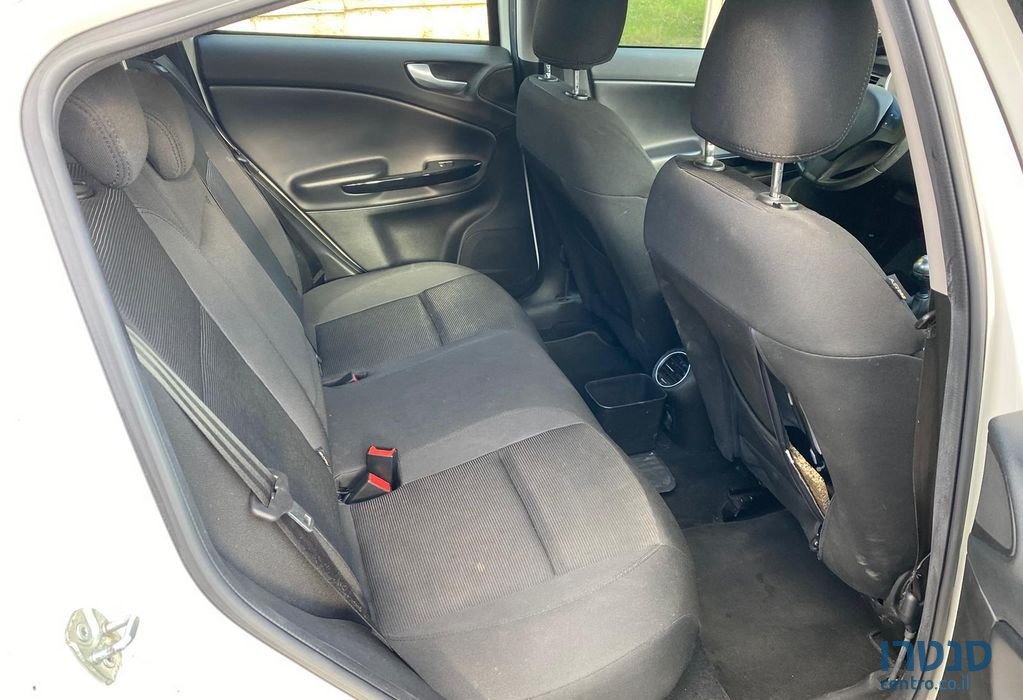 2013' Alfa Romeo Giulietta אלפא רומיאו ג'ולייטה photo #5