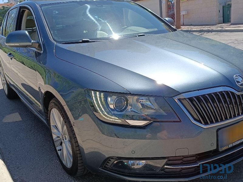 2014' Skoda Superb סקודה סופרב photo #2