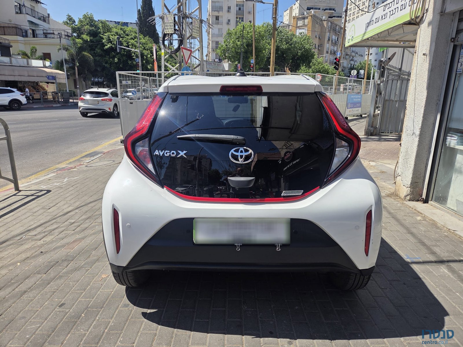2023' Toyota Aygo photo #5