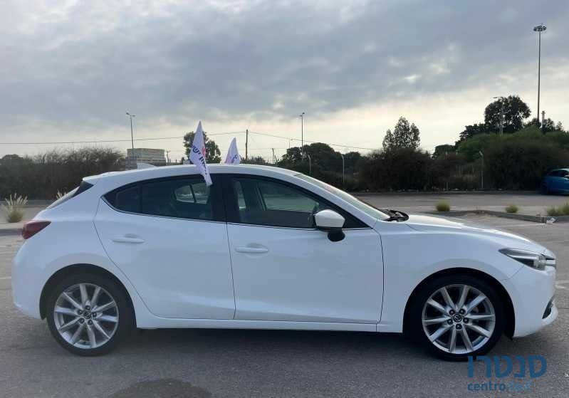 2019' Mazda 3 מאזדה photo #5