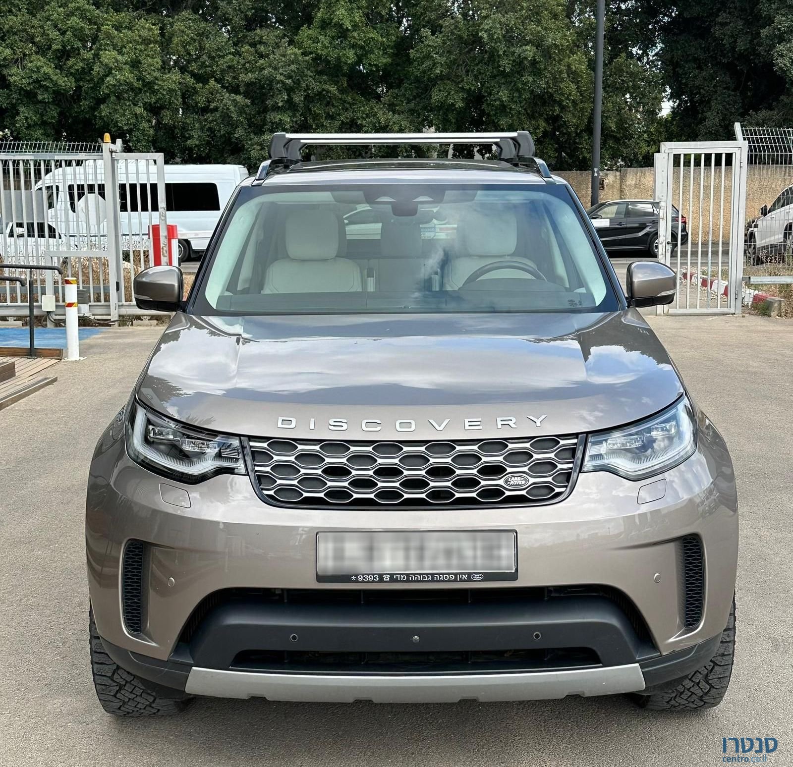 2022' Land Rover Discovery לנד רובר דיסקברי photo #4