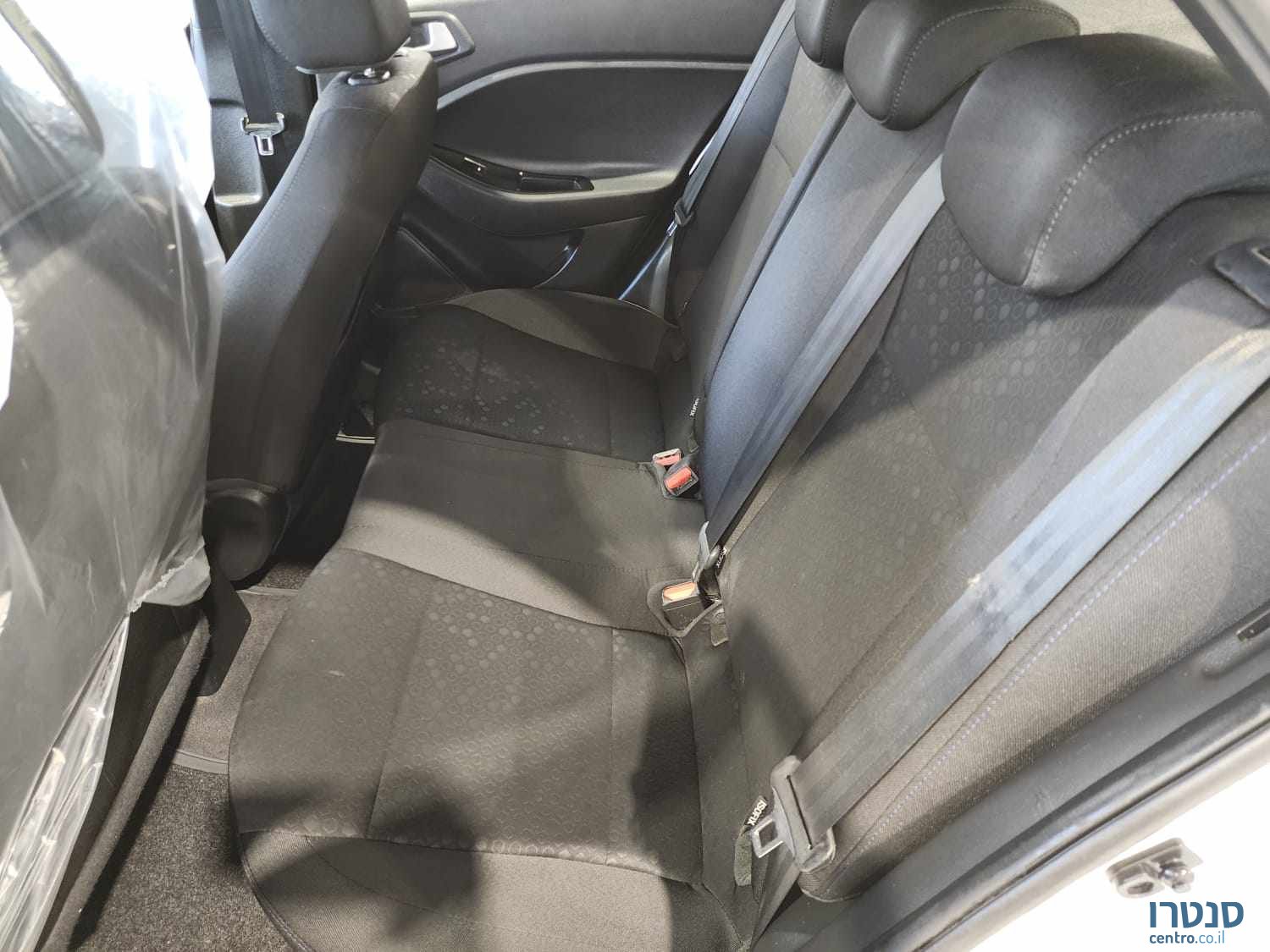 2021' Hyundai i20 photo #5