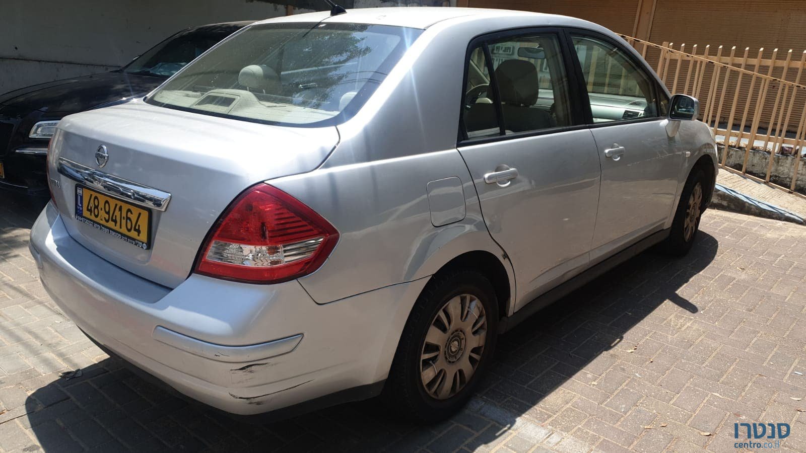 2008' Nissan Tiida photo #2