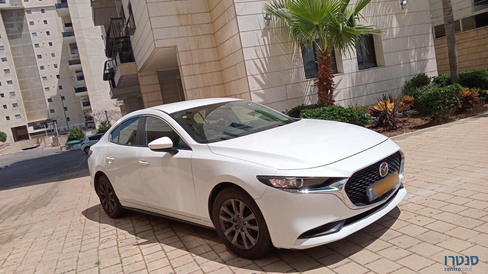 2020' Mazda 3 מאזדה 3 photo #2