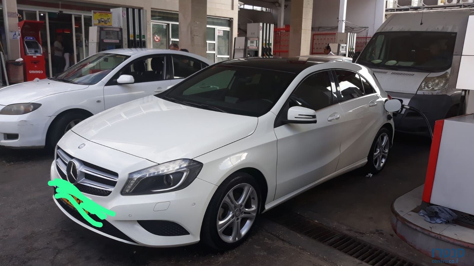 2015' Mercedes-Benz 180 מרצדס photo #1