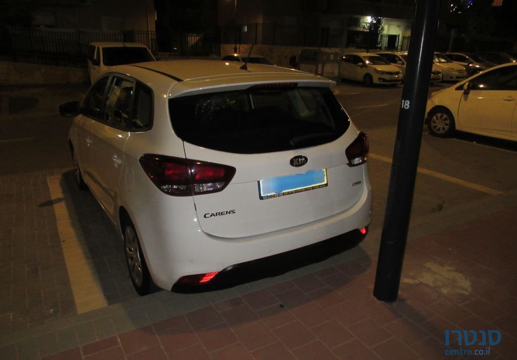 2018' Kia Carens קיה קארנס photo #1