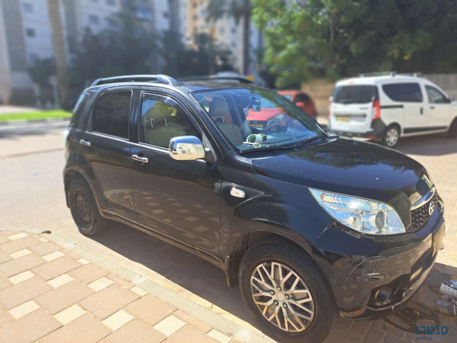 2010' Daihatsu Sirion דייהטסו טריוס photo #3