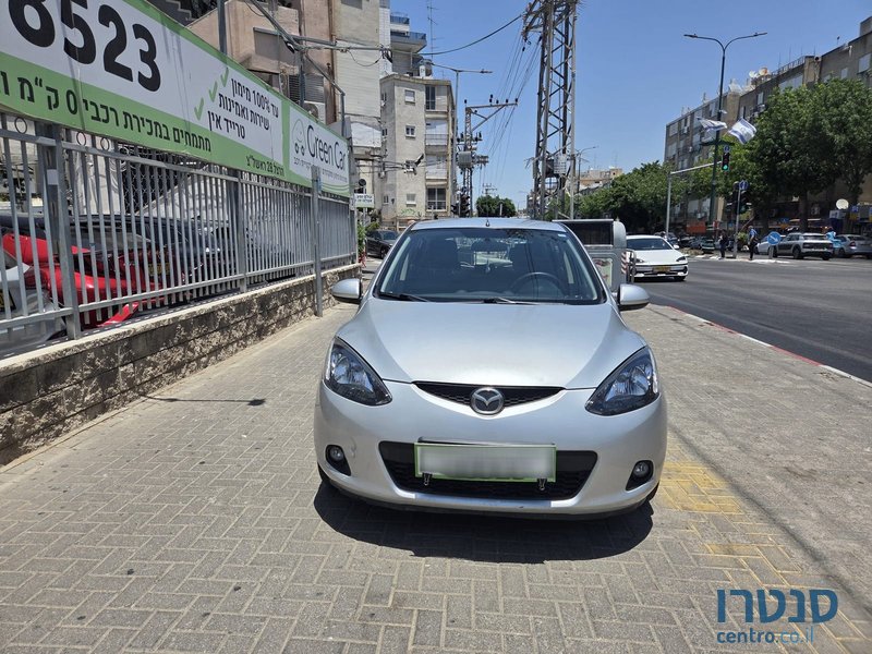 2009' Mazda 2 photo #3