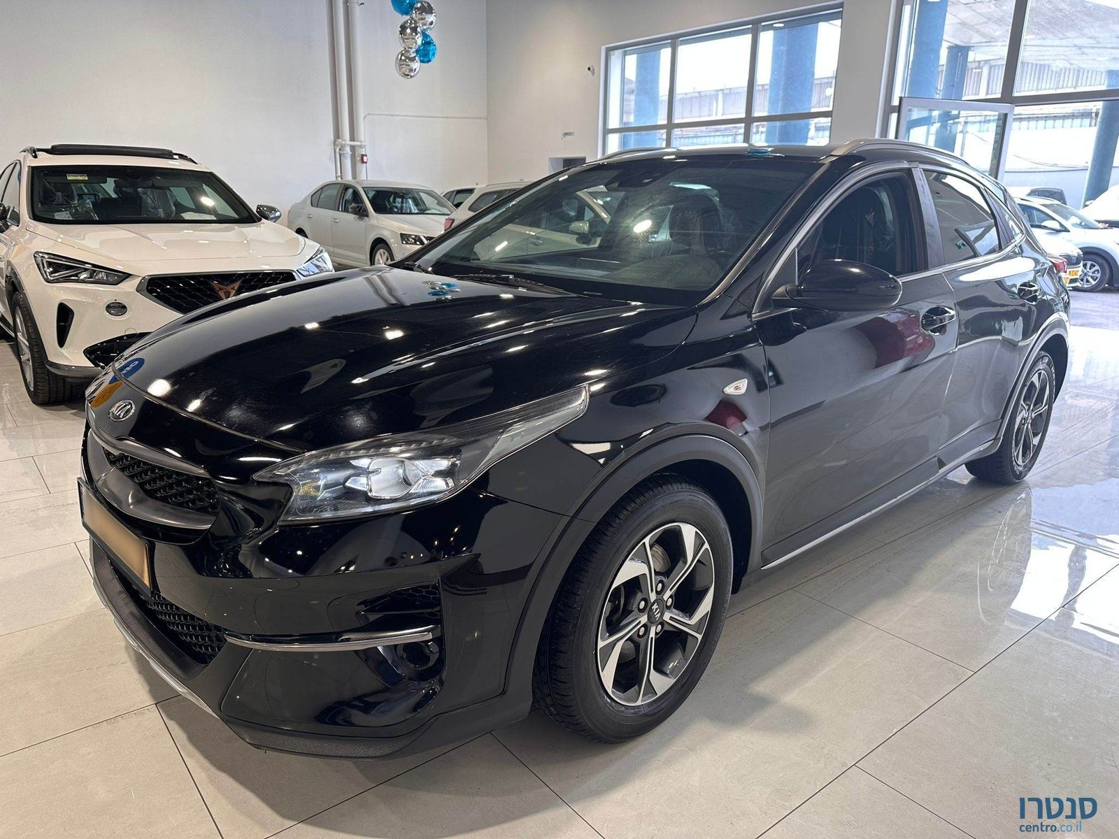 2020' Kia XCeed photo #1