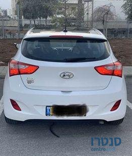 2017' Hyundai I30 יונדאי photo #1