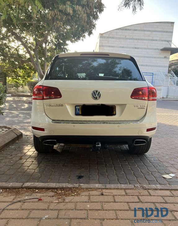 2011' Volkswagen Touareg פולקסווגן טוארג photo #4