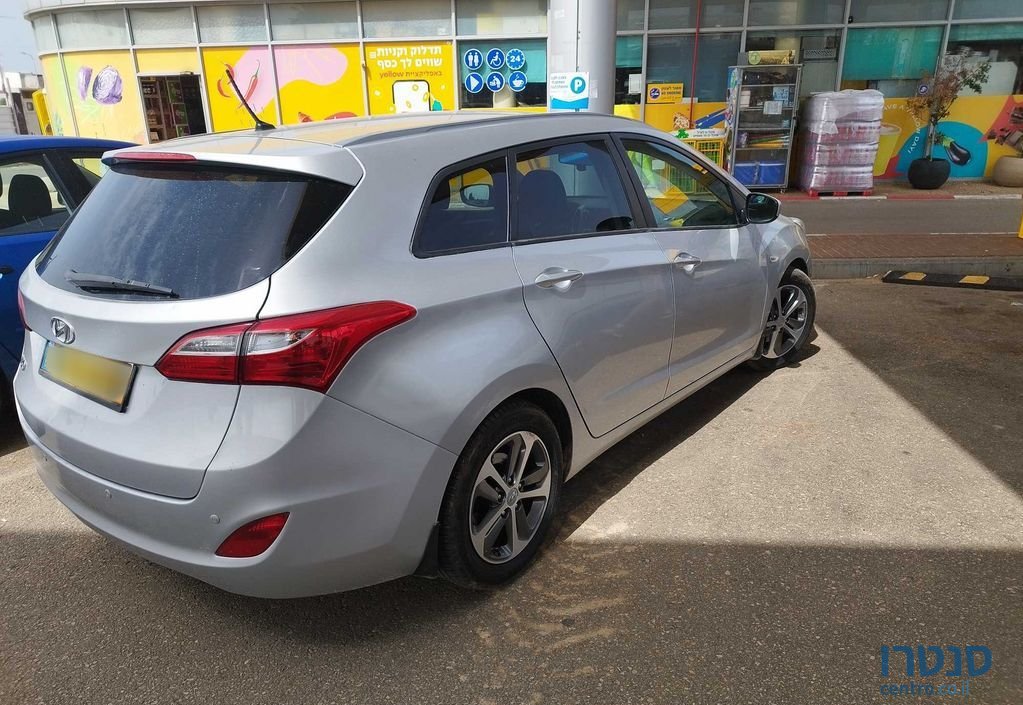 2016' Hyundai i30 יונדאי photo #4