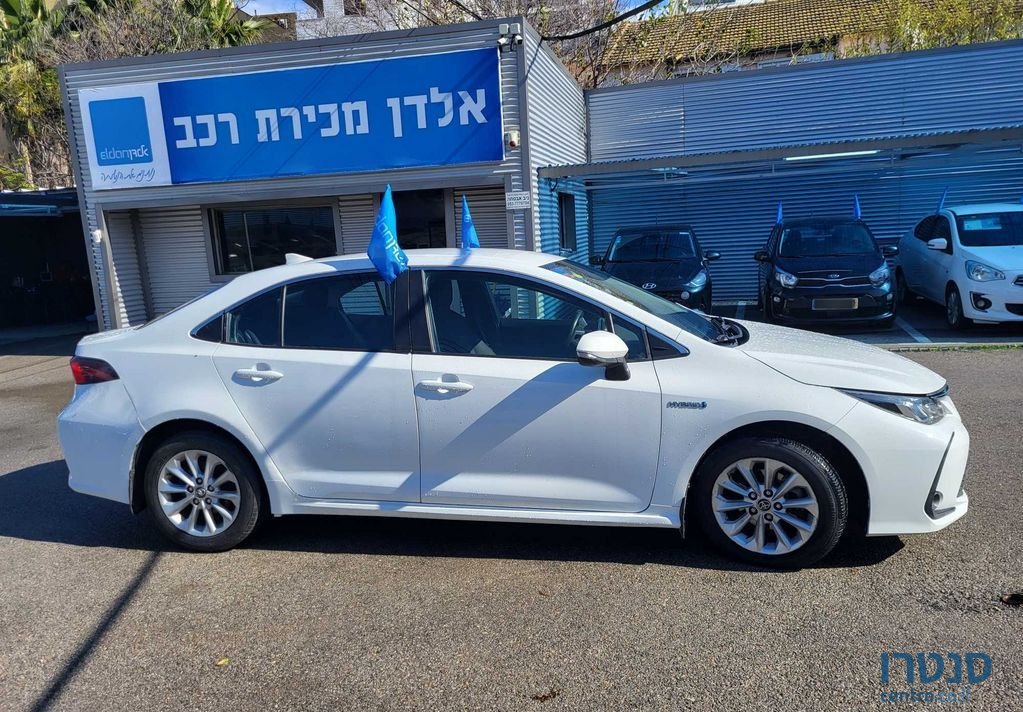 2019' Toyota Corolla טויוטה קורולה photo #5