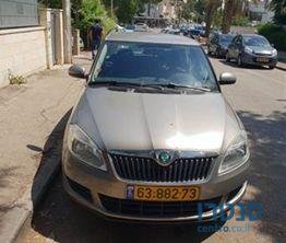 2011' Skoda Fabia סקודה פביה photo #3