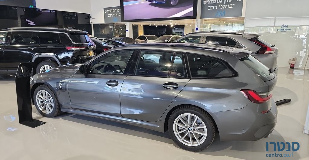 2022' BMW 3 Series ב.מ.וו סדרה 3 photo #5
