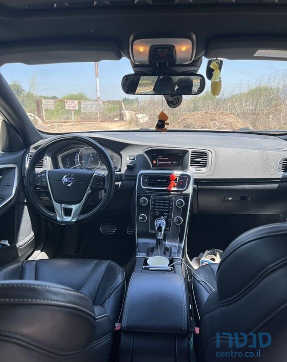 2018' Volvo S60 וולוו photo #3