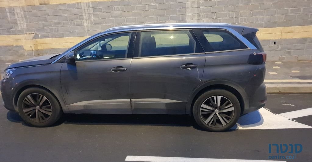 2018' Peugeot 5008 פיג'ו photo #2